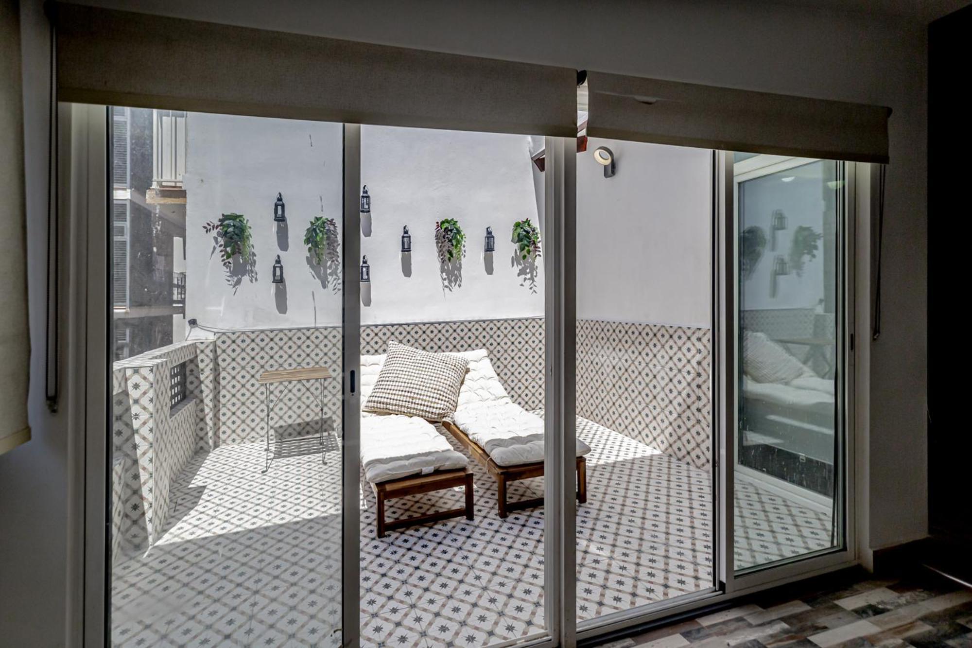 Apartamentos Palma Бенидорм Стая снимка
