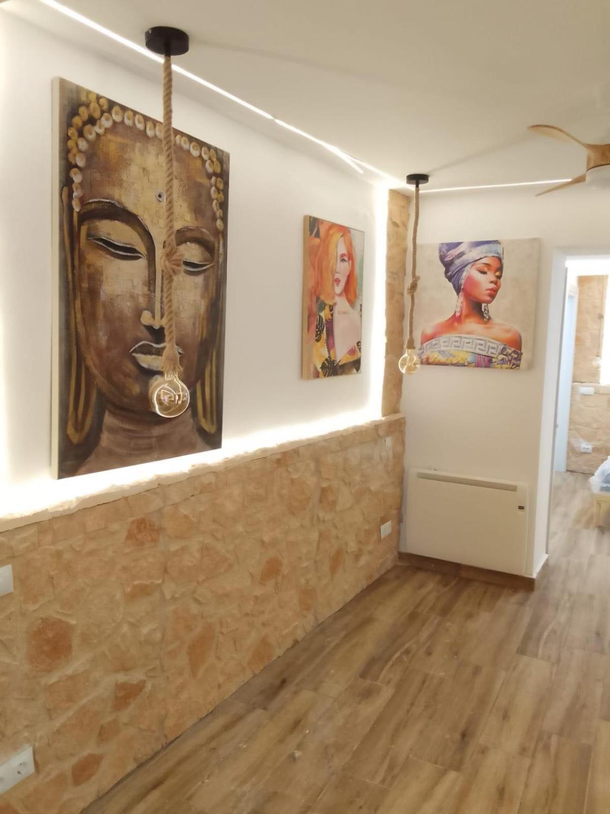 Apartamentos Palma Бенидорм Стая снимка